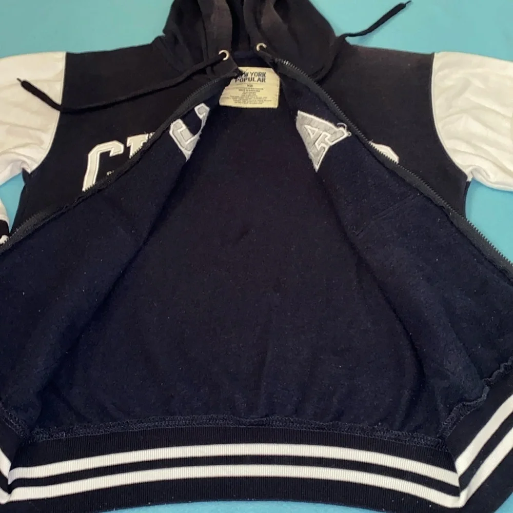 NEW YORK POPULAR Chicago jacket coat hood long sleeve navy white zip up size XS